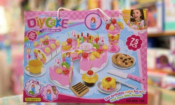 ست اسباب‌ بازی کیک تولد موزیکال 75 تکه مدل Musical Birthday Cake Playset 20_889_اسباب بازی لوازم خانگی