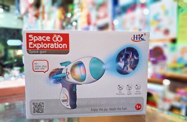 تفنگ اسباب بازی موزیکال فضانورد دودزا همراه با پروژکتور مدل Toy Gun with Mist Spray 922_اسباب بازی تفنگ