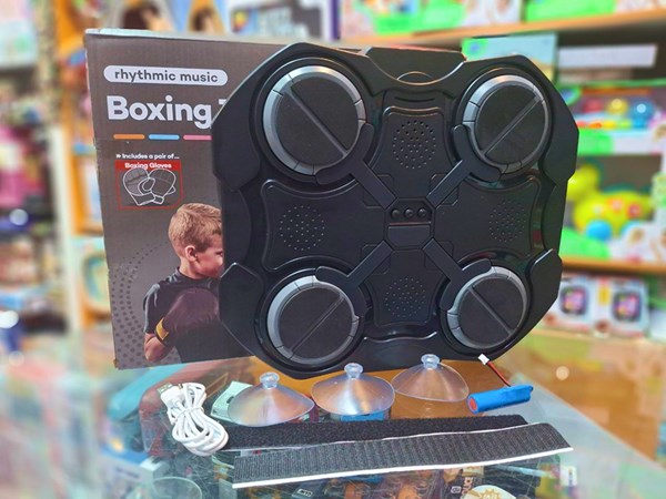 اسباب‌بازی ورزشی بوکس دیواری موزیکال و شارژی_اسباب بازی ورزشی