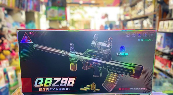 تفنگ اسباب بازی تک تیرانداز پوکه پران تیر اسفنجی با دوربین مدل QBZ95 D020_اسباب بازی تفنگ