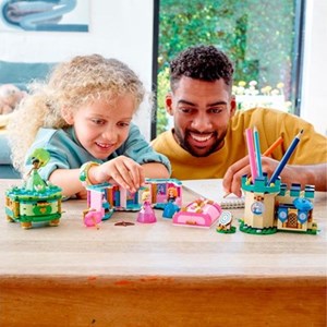 اسباب بازی لگو دیزنی خانه های پرنسس های دیزنی 558 قطعه مدل Aurora, Merida and Tiana’s Enchanted Creations - 43203 Building Kit_اسباب بازی لگو