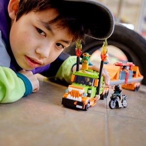 اسباب بازی لگو سیتی کامیون نمایشی و بلدکاری 420 قطعه مدل Stunt Show Truck - 60294 Building Kit_اسباب بازی لگو