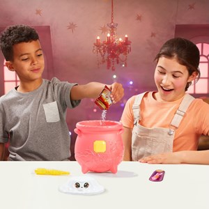 اسباب بازی مجیک میکسیز دیگ جادویی با عروسک پولیشی سورپرایزی با جادوی آتش مدل Magic Mixies - Magical Gem Surprise - Cauldron Fire Magic_اسباب بازی ربات