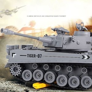 اسباب بازی ماشین کنترلی شارژی تانک نظامی تیر پرتاب کن دود زا 1:18 مدل Tank Remote Control LCF 789-3 _اسباب بازی ماشین کنترلی