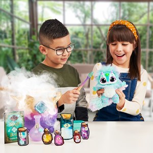 مجیک میکسیز دیگ جادویی با عروسک رباتیک سورپرایزی آبی Magic Mixies_عروسک رباتیک