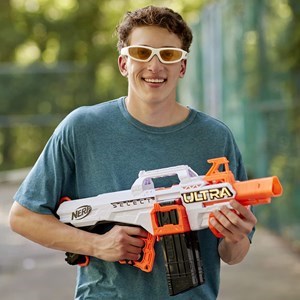 اسباب بازی تفنگ نرف Nerf مدل Hasbro - Nerf - Ultra Select Fully Motorized Blaster, Fire 2 Ways, Includes Clips and Darts_اسباب بازی تفنگ