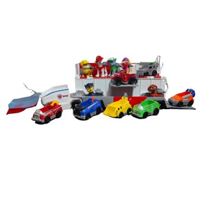 ست اسباب بازی کامیون سگ های نگهبان به همراه 7 فیگور_اسباب بازی ماشین