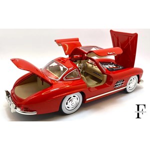اسباب بازی ماشین فلزی دودزا و عقب کش مقیاس 1:24 مدل Mercedes benz 300SL_اسباب بازی ماشین