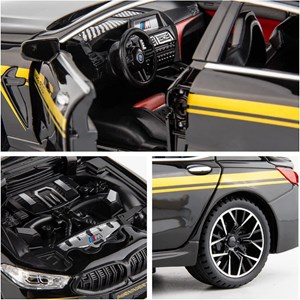اسباب بازی ماشین فلزی بی ام و مقیاس 1:24 مدل BMW M8_اسباب بازی ماشین