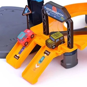 اسباب بازی ریسینگ و پارکینگ طبقاتی پایگاه فضایی_اسباب بازی ماشین