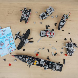 لگو کریتور ناو جنگی بزرگ چند حالته 1327 قطعه مدل LXa_474_اسباب بازی لگو