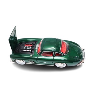 ماشین فلزی کلاسیک بنز دودزا با چراغ‌ و درب‌ های بازشو رنگ سبز_اسباب بازی ماشین