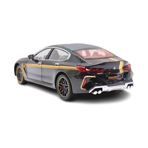 ماشین فلزی BMW موزیکال با چراغ، کمک‌ فنر و درب‌ های بازشو رنگ مشکی_اسباب بازی ماشین