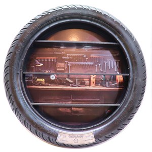 باکس دکوری طرح لاستیک (بدون ماشین) مدل 007