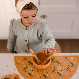 قاشق و چنگال سیلیکونی طرح شیر ساسی Sassi